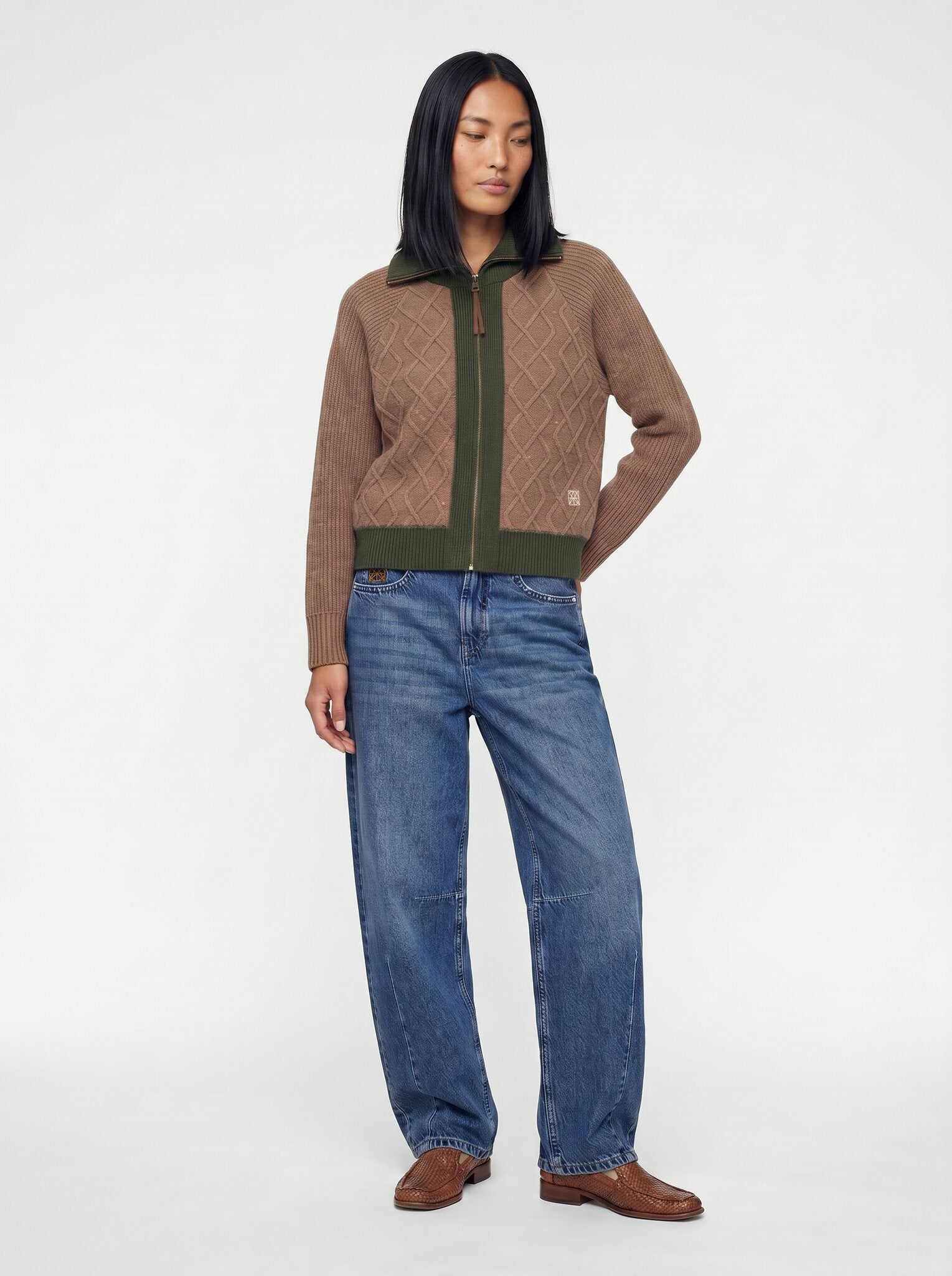 Modelshot / Brown Melange / Detail